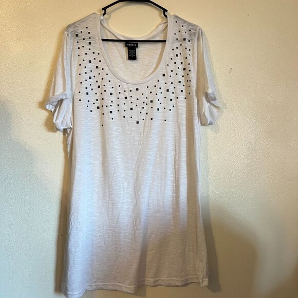 Torrid top womens white with blings dark brown, size 2(SALE) - Picture 1 of 10